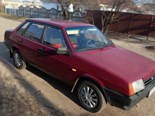 Червоний ВАЗ 21099, об'ємом двигуна 1.5 л та пробігом 290 тис. км за 1600 $, фото 1 на Automoto.ua