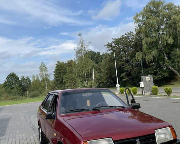 Красный ВАЗ 21099, объемом двигателя 1.46 л и пробегом 254 тыс. км за 1200 $, фото 1 на Automoto.ua