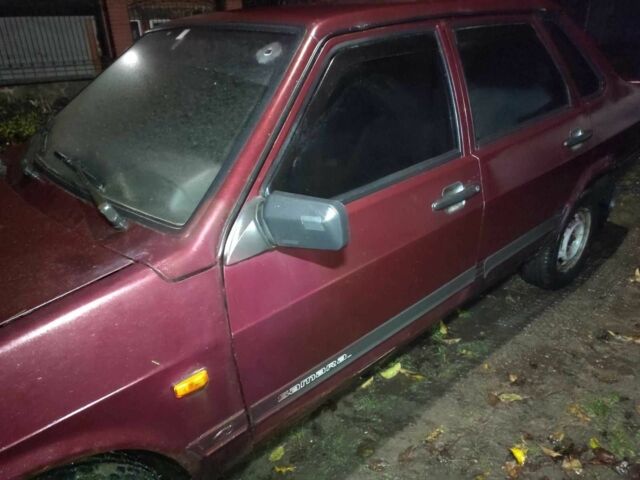 Красный ВАЗ 21099, объемом двигателя 0 л и пробегом 200 тыс. км за 750 $, фото 1 на Automoto.ua