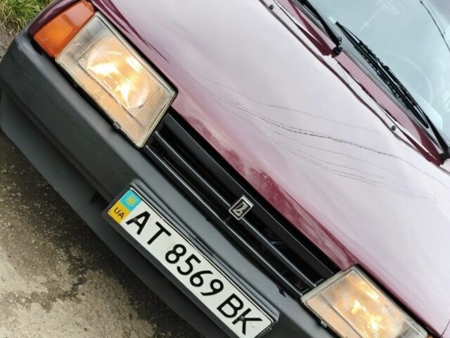 Красный ВАЗ 21099, объемом двигателя 1.5 л и пробегом 163 тыс. км за 999 $, фото 1 на Automoto.ua