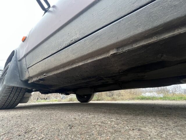 Красный ВАЗ 21099, объемом двигателя 1.5 л и пробегом 300 тыс. км за 1500 $, фото 1 на Automoto.ua