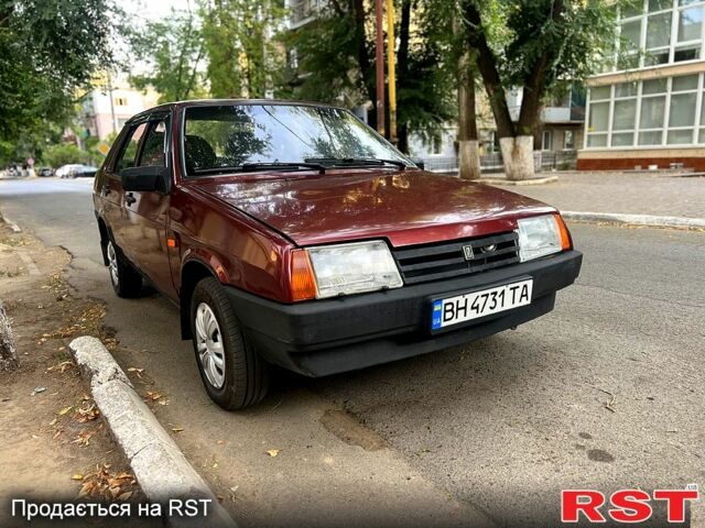 Червоний ВАЗ 21099, об'ємом двигуна 1.5 л та пробігом 170 тис. км за 2100 $, фото 1 на Automoto.ua