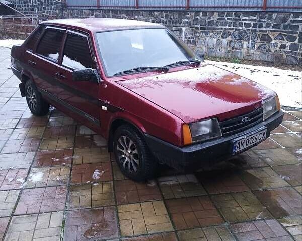 Красный ВАЗ 21099, объемом двигателя 1.5 л и пробегом 172 тыс. км за 1200 $, фото 1 на Automoto.ua