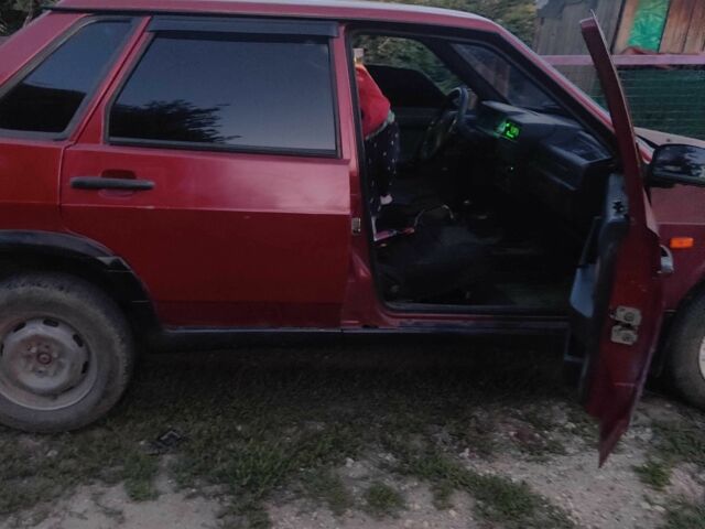 Красный ВАЗ 21099, объемом двигателя 1.5 л и пробегом 2 тыс. км за 663 $, фото 1 на Automoto.ua