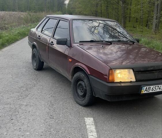 Красный ВАЗ 21099, объемом двигателя 0 л и пробегом 149 тыс. км за 1100 $, фото 1 на Automoto.ua