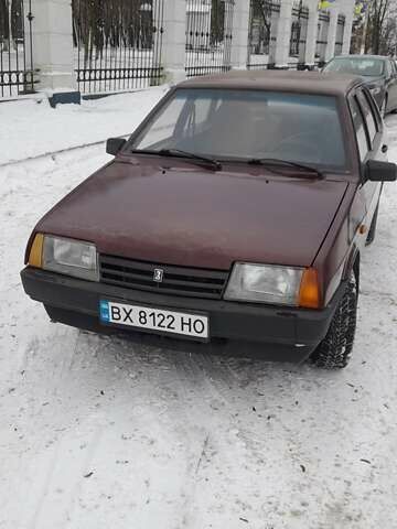 Красный ВАЗ 21099, объемом двигателя 1.6 л и пробегом 500 тыс. км за 1150 $, фото 1 на Automoto.ua
