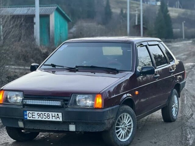 Красный ВАЗ 21099, объемом двигателя 1.6 л и пробегом 189 тыс. км за 1450 $, фото 1 на Automoto.ua