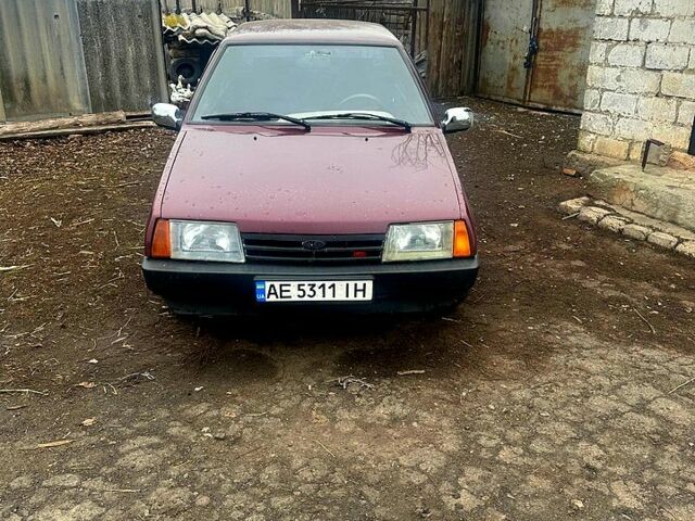 Червоний ВАЗ 21099, об'ємом двигуна 1.6 л та пробігом 230 тис. км за 1110 $, фото 1 на Automoto.ua