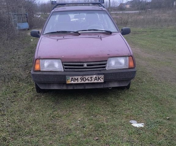 Красный ВАЗ 21099, объемом двигателя 1.6 л и пробегом 270 тыс. км за 830 $, фото 1 на Automoto.ua