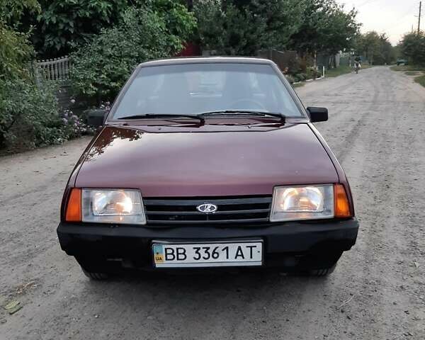 Красный ВАЗ 21099, объемом двигателя 1.6 л и пробегом 198 тыс. км за 1650 $, фото 1 на Automoto.ua
