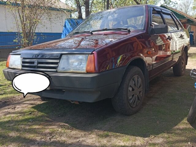 Красный ВАЗ 21099, объемом двигателя 1.6 л и пробегом 170 тыс. км за 2384 $, фото 1 на Automoto.ua