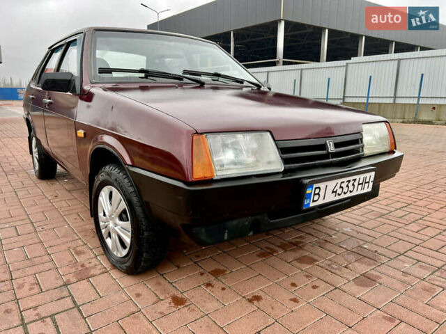 Красный ВАЗ 21099, объемом двигателя 1.5 л и пробегом 375 тыс. км за 1700 $, фото 1 на Automoto.ua