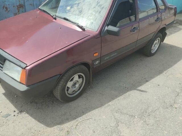 Червоний ВАЗ 21099, об'ємом двигуна 1.6 л та пробігом 178 тис. км за 2200 $, фото 1 на Automoto.ua
