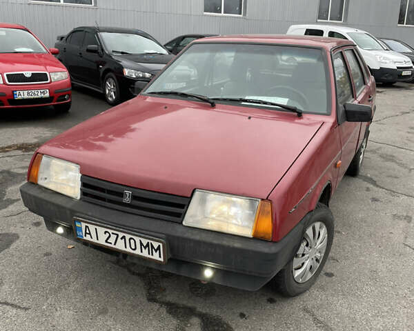 Красный ВАЗ 21099, объемом двигателя 1.6 л и пробегом 200 тыс. км за 1550 $, фото 1 на Automoto.ua