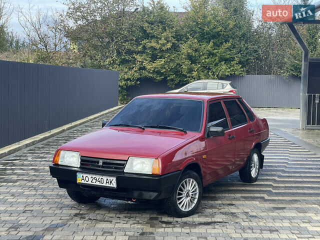 Красный ВАЗ 21099, объемом двигателя 1.6 л и пробегом 144 тыс. км за 1850 $, фото 1 на Automoto.ua