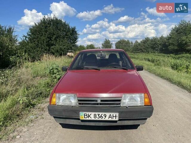 Червоний ВАЗ 21099, об'ємом двигуна 1.6 л та пробігом 120 тис. км за 1700 $, фото 1 на Automoto.ua