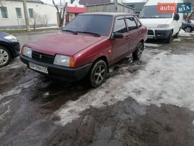 Червоний ВАЗ 21099, об'ємом двигуна 1.6 л та пробігом 240 тис. км за 1850 $, фото 1 на Automoto.ua