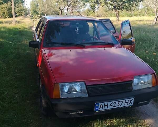 Красный ВАЗ 21099, объемом двигателя 1.6 л и пробегом 189 тыс. км за 2300 $, фото 1 на Automoto.ua