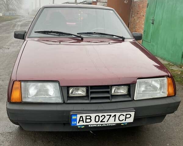 Красный ВАЗ 21099, объемом двигателя 1.6 л и пробегом 122 тыс. км за 2400 $, фото 1 на Automoto.ua