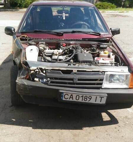 Красный ВАЗ 21099, объемом двигателя 1.6 л и пробегом 140 тыс. км за 1000 $, фото 1 на Automoto.ua