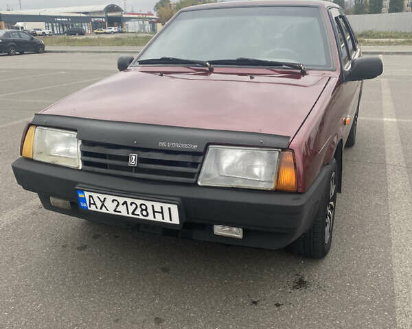 ВАЗ 21099 2008 в Харькове на Automoto.ua Красный ВАЗ 21099, объемом двигателя 1.6 л и пробегом 250 тыс. км за 2200 $, фото 1 на Automoto.ua