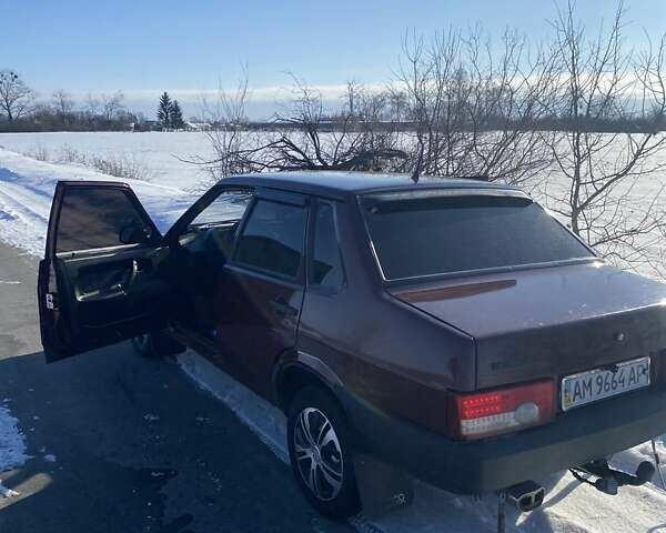 Красный ВАЗ 21099, объемом двигателя 1.6 л и пробегом 254 тыс. км за 2800 $, фото 1 на Automoto.ua