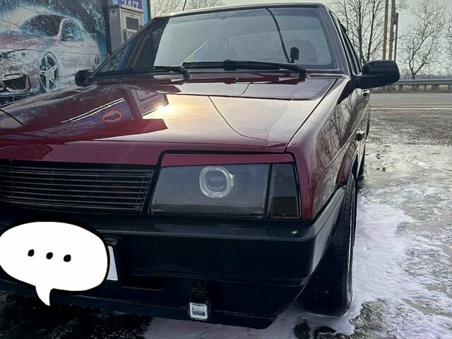 Красный ВАЗ 21099, объемом двигателя 15 л и пробегом 240 тыс. км за 2700 $, фото 1 на Automoto.ua