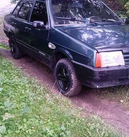 ВАЗ 21099, объемом двигателя 1.5 л и пробегом 82 тыс. км за 1100 $, фото 1 на Automoto.ua
