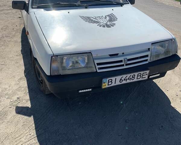 ВАЗ 21099, об'ємом двигуна 1.5 л та пробігом 300 тис. км за 1000 $, фото 1 на Automoto.ua