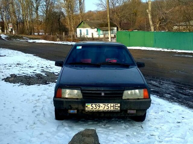 ВАЗ 21099, об'ємом двигуна 1.5 л та пробігом 250 тис. км за 1050 $, фото 1 на Automoto.ua