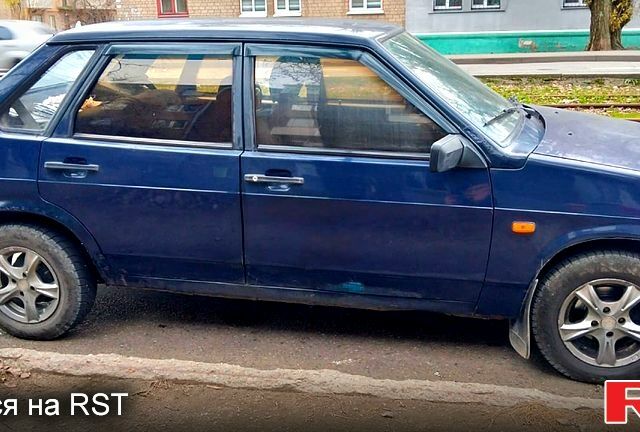 ВАЗ 21099, об'ємом двигуна 1.6 л та пробігом 180 тис. км за 500 $, фото 1 на Automoto.ua