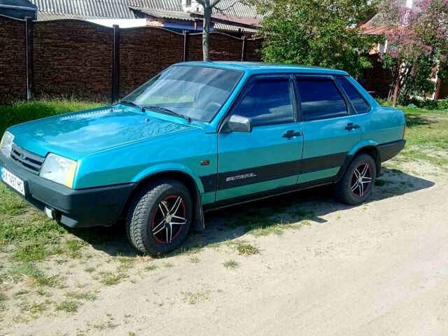 ВАЗ 21099, объемом двигателя 1.5 л и пробегом 123 тыс. км за 2000 $, фото 1 на Automoto.ua