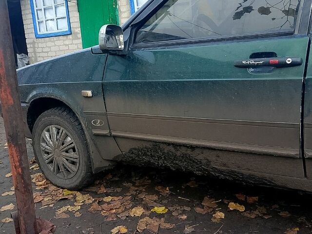 ВАЗ 21099, объемом двигателя 1.5 л и пробегом 0 тыс. км за 1070 $, фото 1 на Automoto.ua