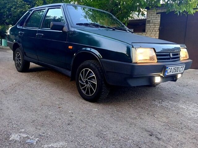 ВАЗ 21099, об'ємом двигуна 1.5 л та пробігом 320 тис. км за 950 $, фото 1 на Automoto.ua