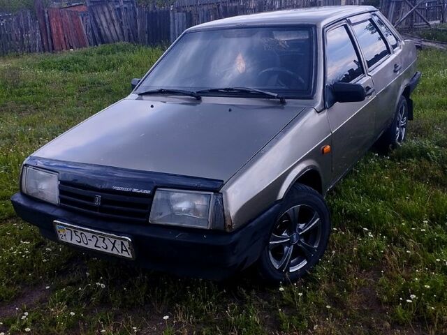 ВАЗ 21099, объемом двигателя 1.5 л и пробегом 240 тыс. км за 900 $, фото 1 на Automoto.ua