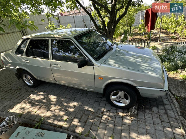ВАЗ 21099, объемом двигателя 1.5 л и пробегом 200 тыс. км за 1600 $, фото 1 на Automoto.ua