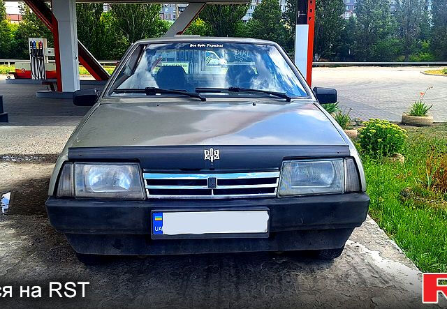 ВАЗ 21099, объемом двигателя 1.5 л и пробегом 100 тыс. км за 1050 $, фото 1 на Automoto.ua