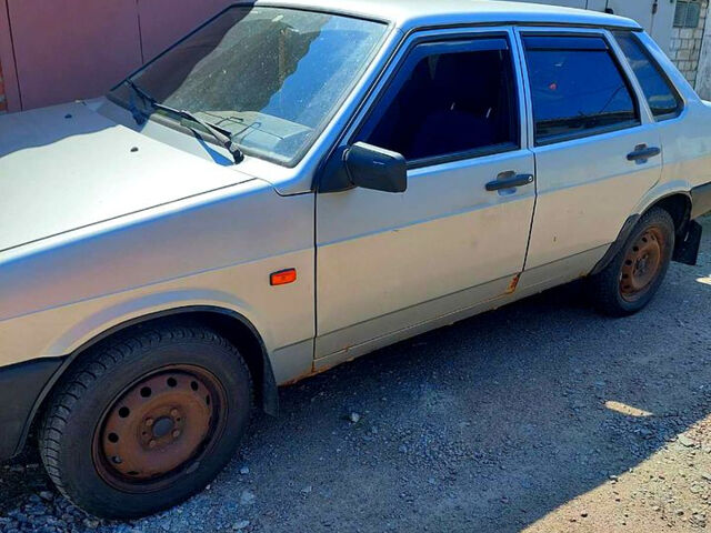 ВАЗ 21099, об'ємом двигуна 1.5 л та пробігом 174 тис. км за 1600 $, фото 1 на Automoto.ua