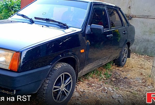 ВАЗ 21099, объемом двигателя 1.5 л и пробегом 320 тыс. км за 2600 $, фото 1 на Automoto.ua