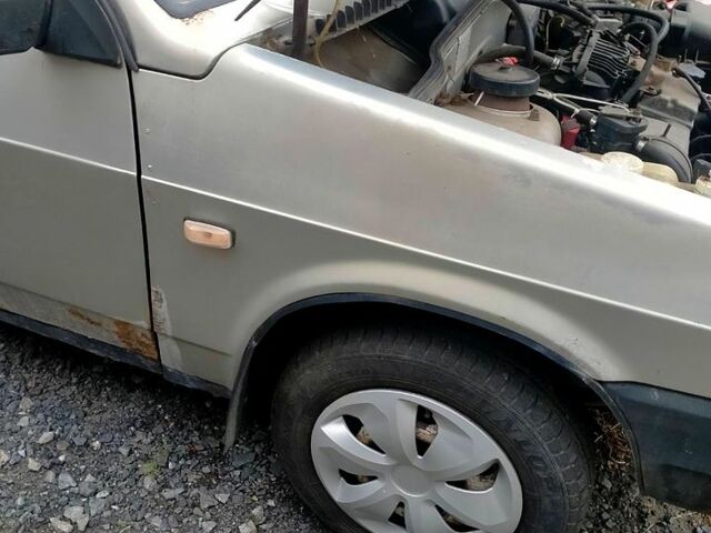 ВАЗ 21099, объемом двигателя 1.6 л и пробегом 450 тыс. км за 1000 $, фото 1 на Automoto.ua