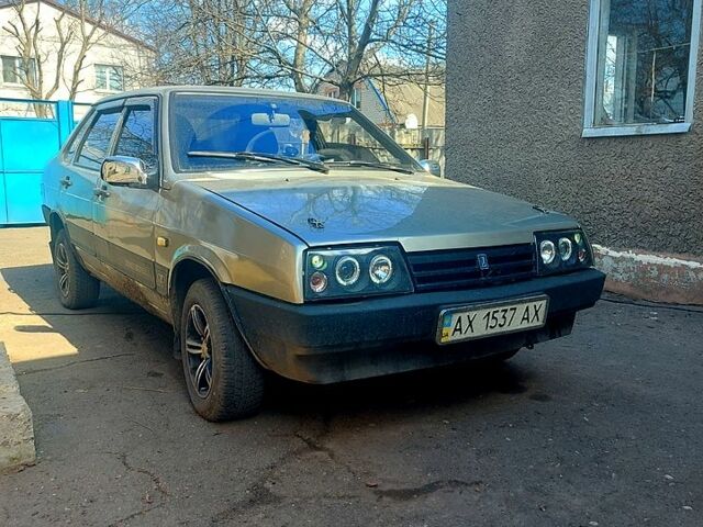 ВАЗ 21099, объемом двигателя 1.6 л и пробегом 275 тыс. км за 1600 $, фото 1 на Automoto.ua