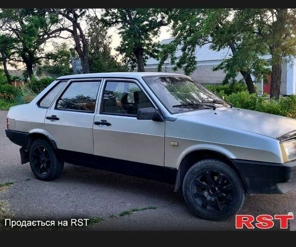 Серый ВАЗ 21099, объемом двигателя 0 л и пробегом 400 тыс. км за 1123 $, фото 1 на Automoto.ua