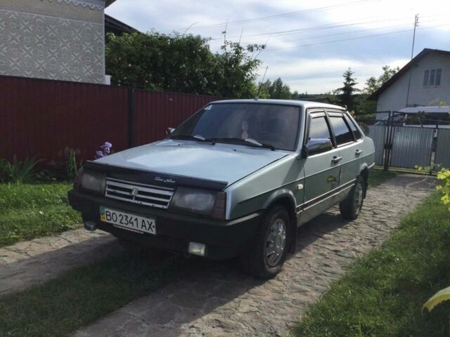 Сірий ВАЗ 21099, об'ємом двигуна 1.5 л та пробігом 205 тис. км за 1300 $, фото 1 на Automoto.ua