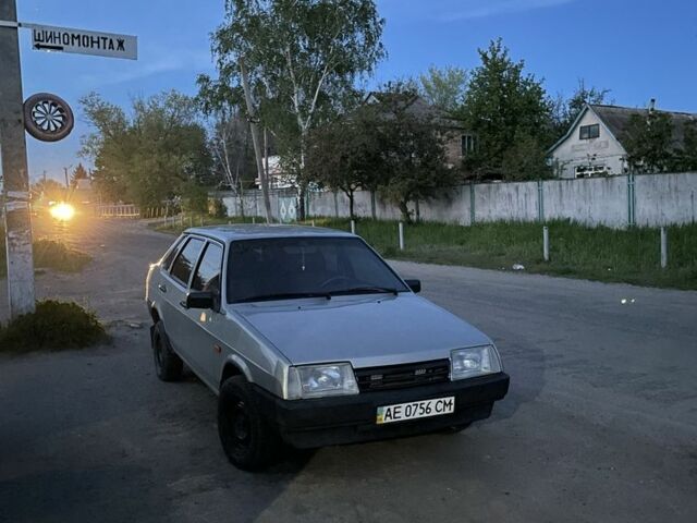 Серый ВАЗ 21099, объемом двигателя 1.6 л и пробегом 300 тыс. км за 2686 $, фото 1 на Automoto.ua