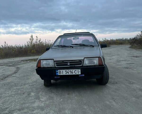 Серый ВАЗ 21099, объемом двигателя 1.5 л и пробегом 170 тыс. км за 1300 $, фото 1 на Automoto.ua