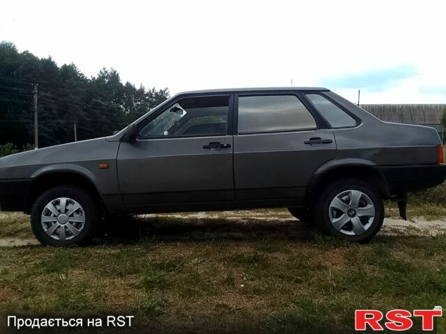 Серый ВАЗ 21099, объемом двигателя 1.5 л и пробегом 0 тыс. км за 1000 $, фото 1 на Automoto.ua