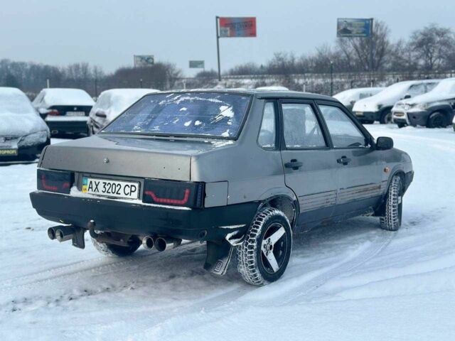 Серый ВАЗ 21099, объемом двигателя 1.5 л и пробегом 300 тыс. км за 1000 $, фото 1 на Automoto.ua
