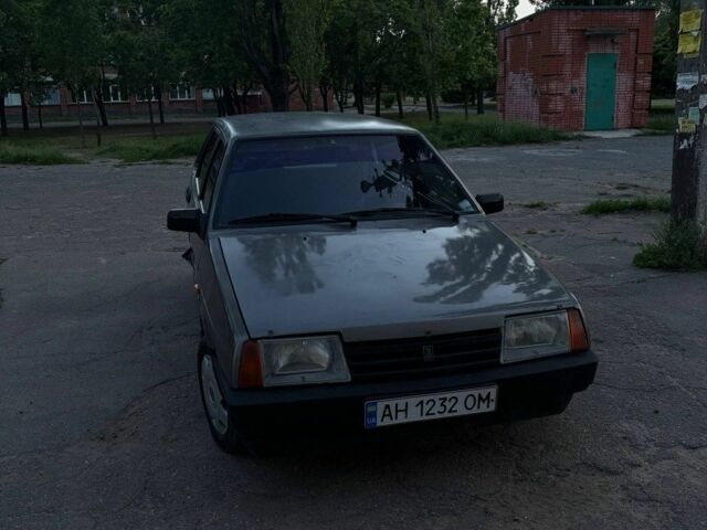 Серый ВАЗ 21099, объемом двигателя 1.5 л и пробегом 450 тыс. км за 880 $, фото 1 на Automoto.ua