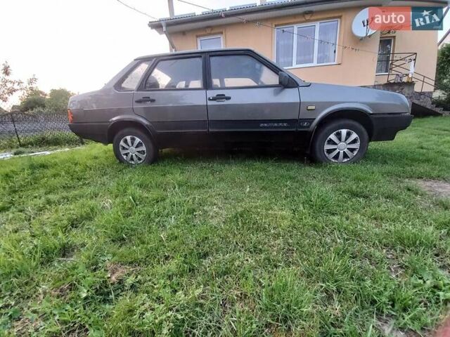 Серый ВАЗ 21099, объемом двигателя 1.5 л и пробегом 128 тыс. км за 481 $, фото 1 на Automoto.ua