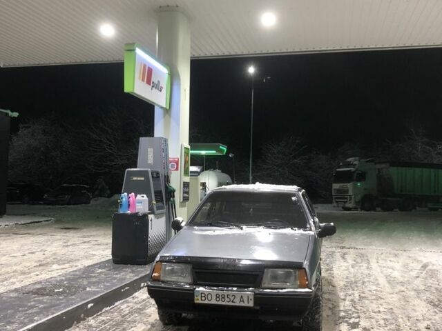 Серый ВАЗ 21099, объемом двигателя 1.5 л и пробегом 250 тыс. км за 400 $, фото 1 на Automoto.ua